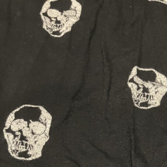 Z Supply Super Comfortable and Lightweight 💀Skull💀 Joggers With Pockets - Picture 3 of 4